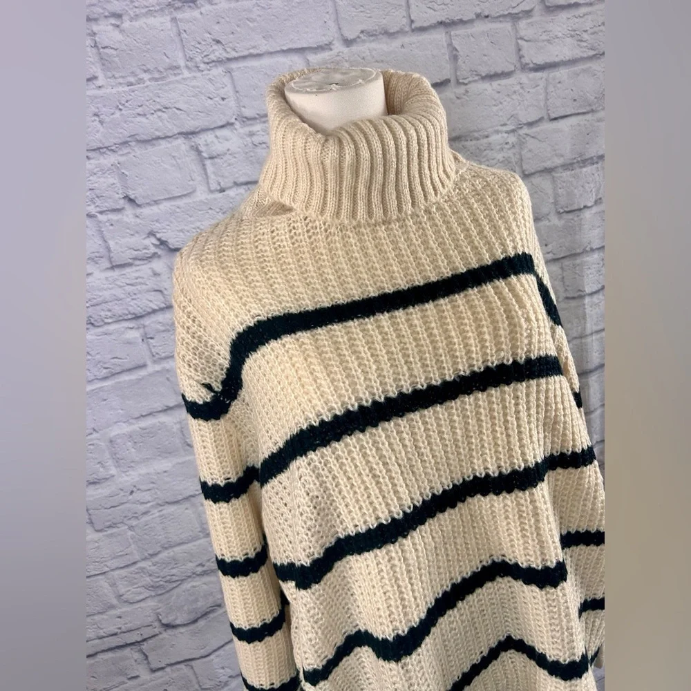Handmade Turtleneck Pullover Sweater Cream Black Striped Oversized Cozy Casual - Picture 3 of 12